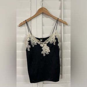 Malizia by La Perla Lace Trim Top